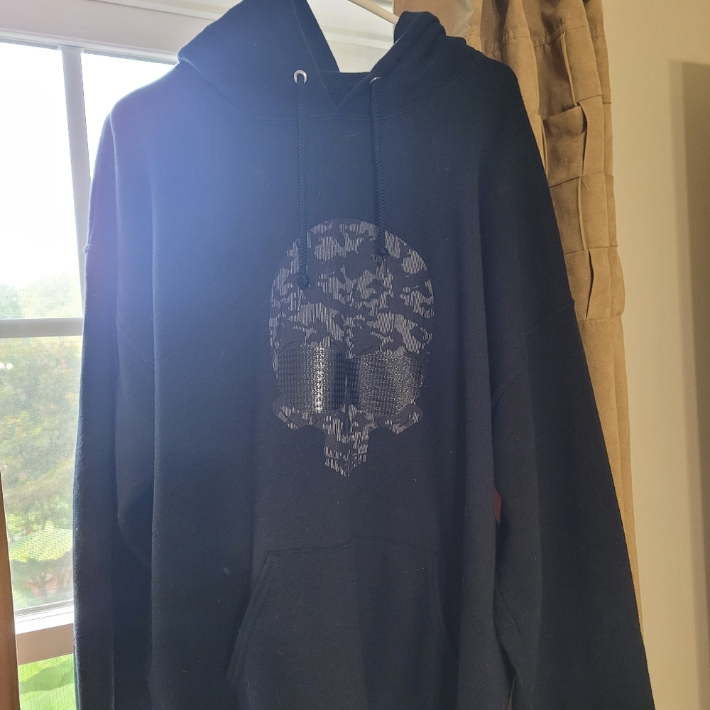 Karl Lagerfeld camo skull hoodie xl